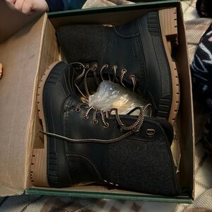 Kamik Winter Boots